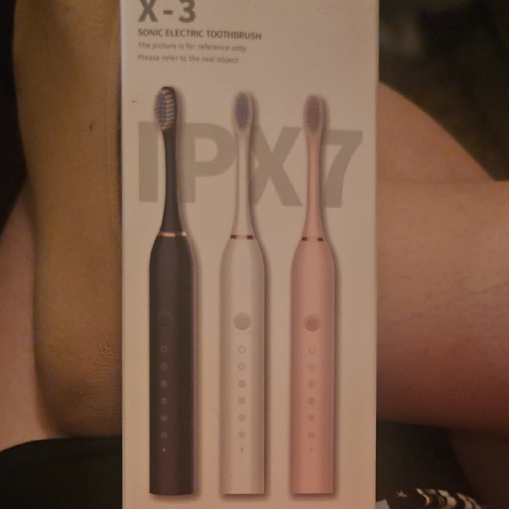 Sonic Electric Toothbrush Set - Black, White, Pink
